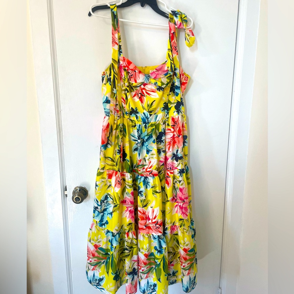 Eliza J size 14 gorgeous yellow floral mid length dress with arm ties!